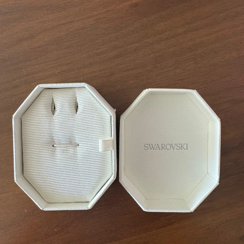 Swarovski Gift Box and Bag y.